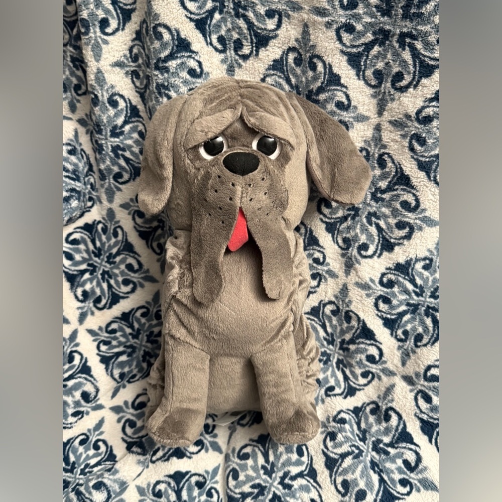 Warner Bros. Harry Potter FANG Hagrids Dog Plush Gray Red Wizarding Worlds